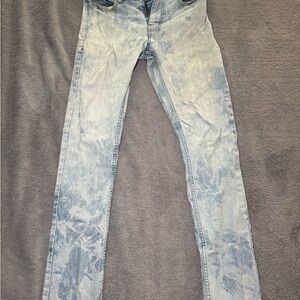 BDG Light Blue Acid-Effect Skinny Jeans